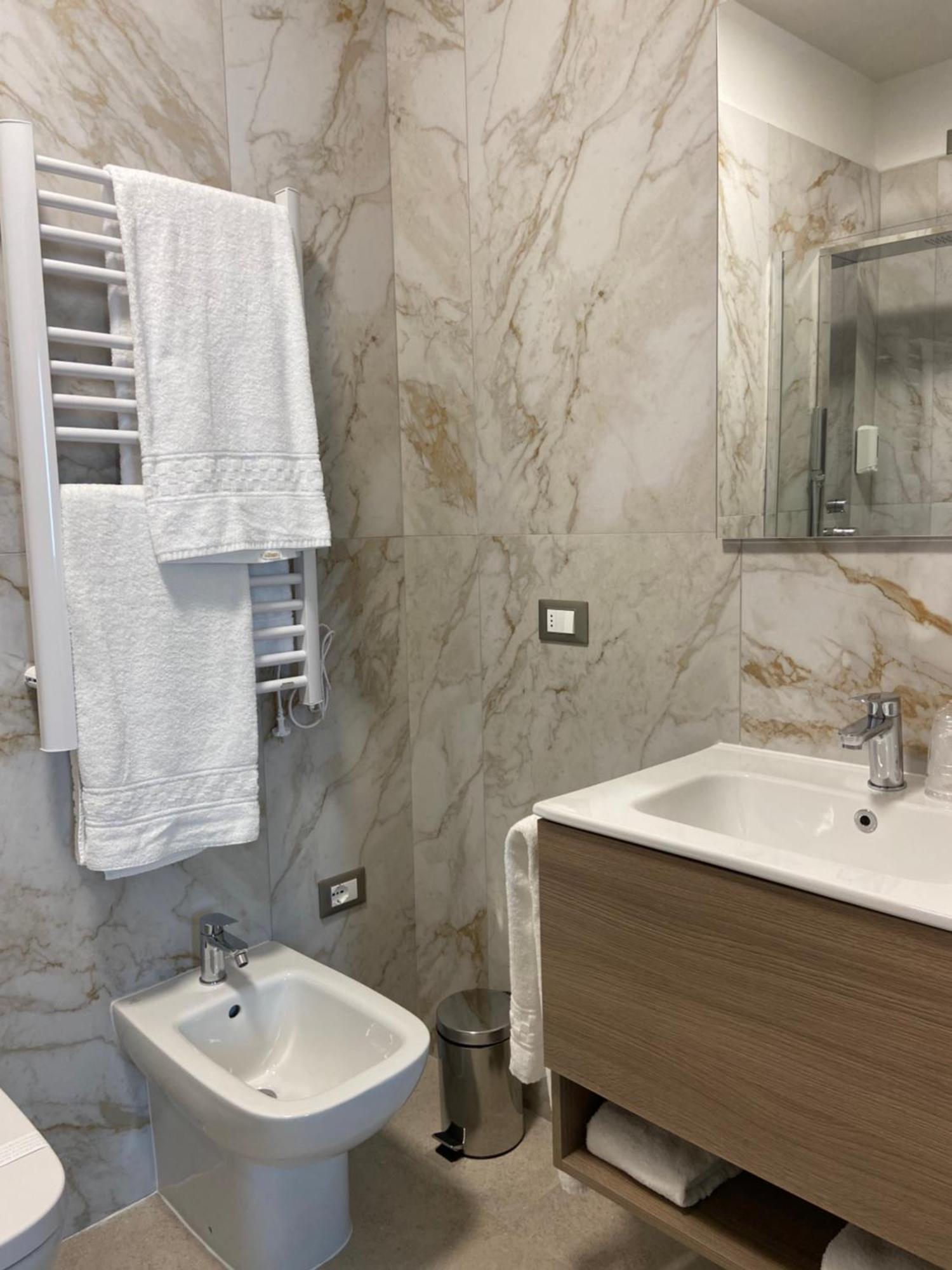 Foresteria Diamond Villa Pedergnano المظهر الخارجي الصورة